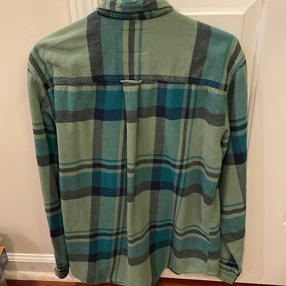 Long sleeve flannel plaid comfy blue/green shirt—unisex Medium - Picture 3 of 3
